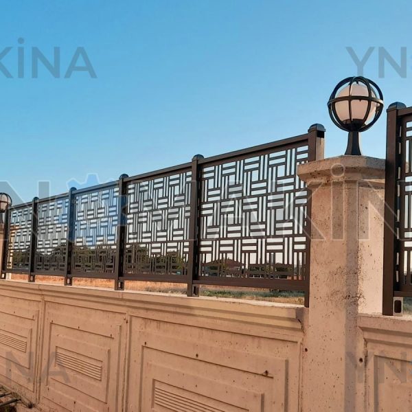 Duvar Üstü Lazer Kesim Korkuluk 02