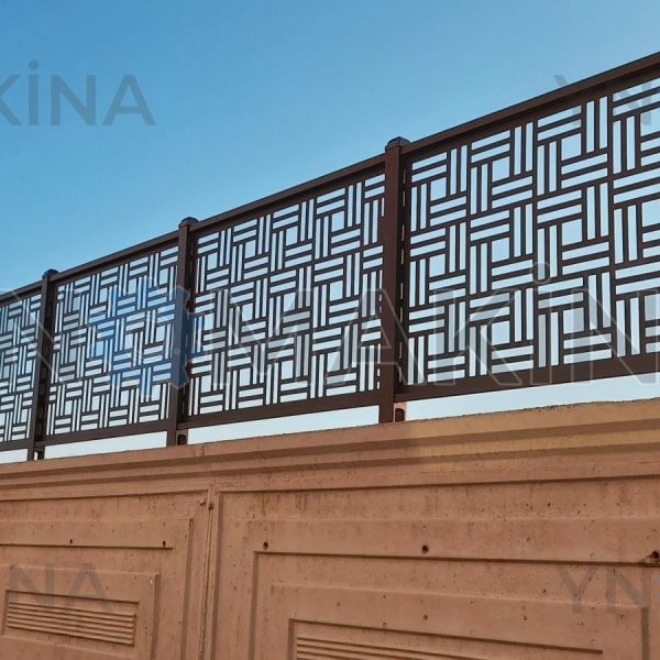 Duvar Üstü Lazer Kesim Korkuluk 03