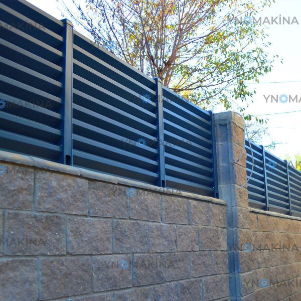 Bahçe Korkuluğu 02